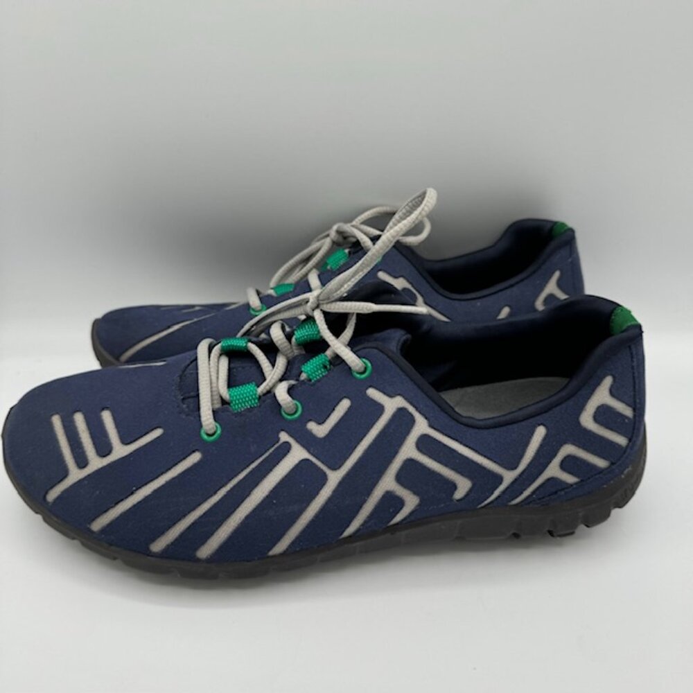 Rockport Women's Navy & Green Lighweight Sneakers Size 7.5